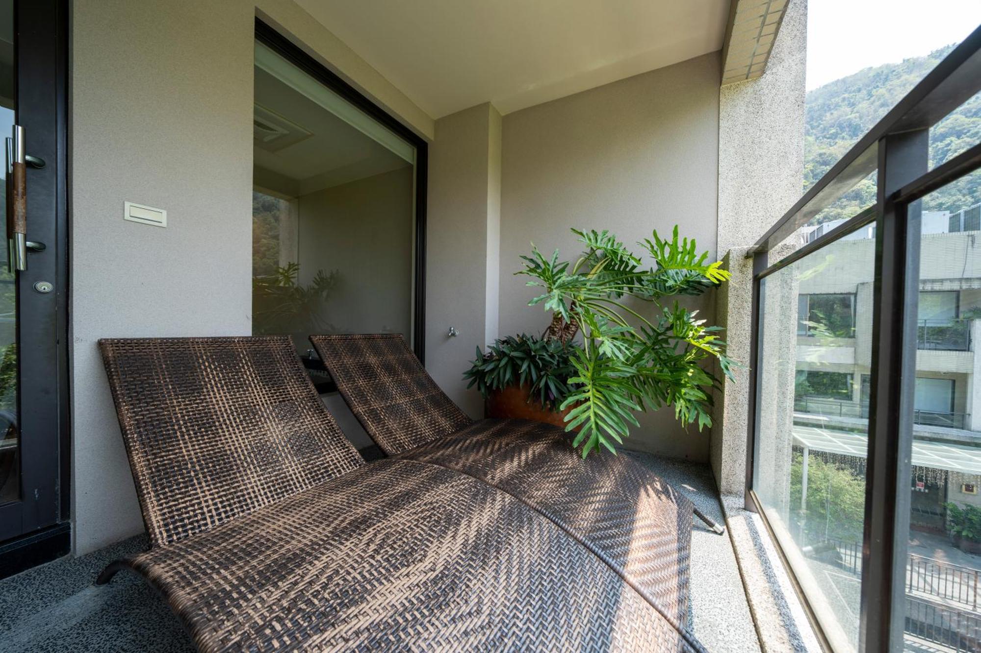 Tai-Yi Red Maple Resort Puli Exterior foto