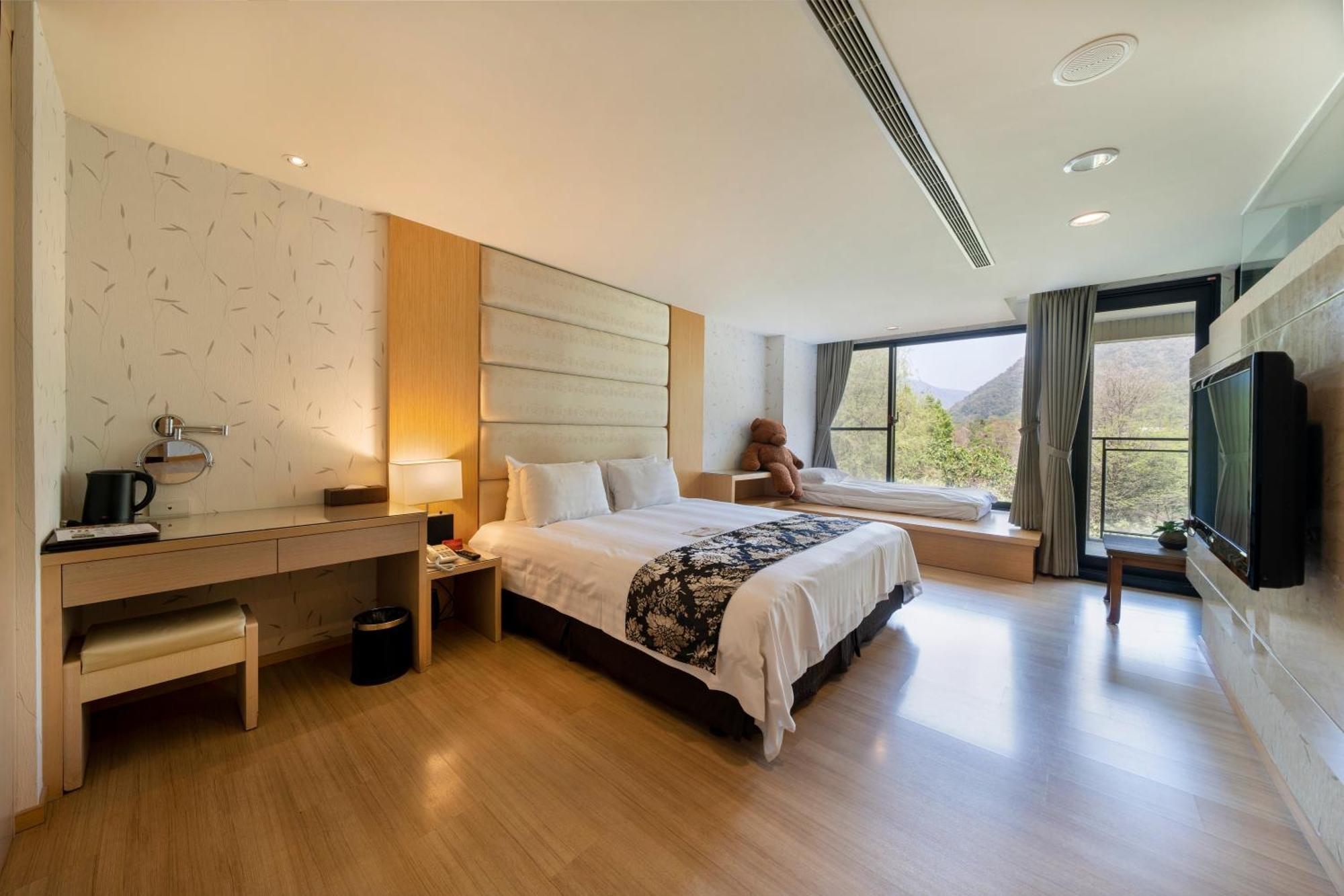 Tai-Yi Red Maple Resort Puli Exterior foto