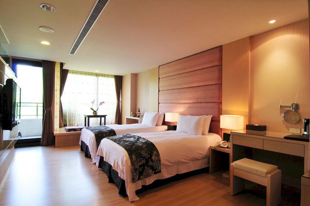 Tai-Yi Red Maple Resort Puli Exterior foto